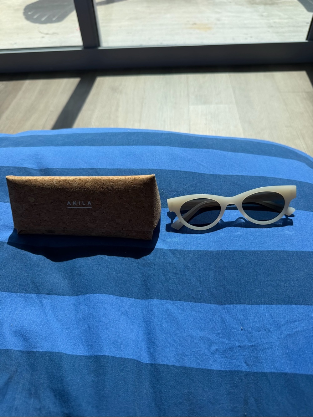 Akila Mabel Sunglasses